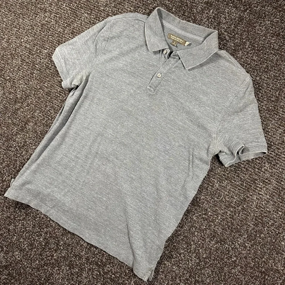 Banana Republic Performance Pique Polo Mens Medium Blue Short Sleeve